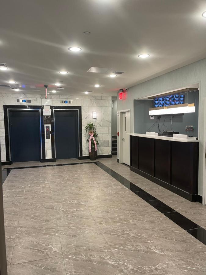 Magna Hotel Jfk Airtrain New York Exteriör bild